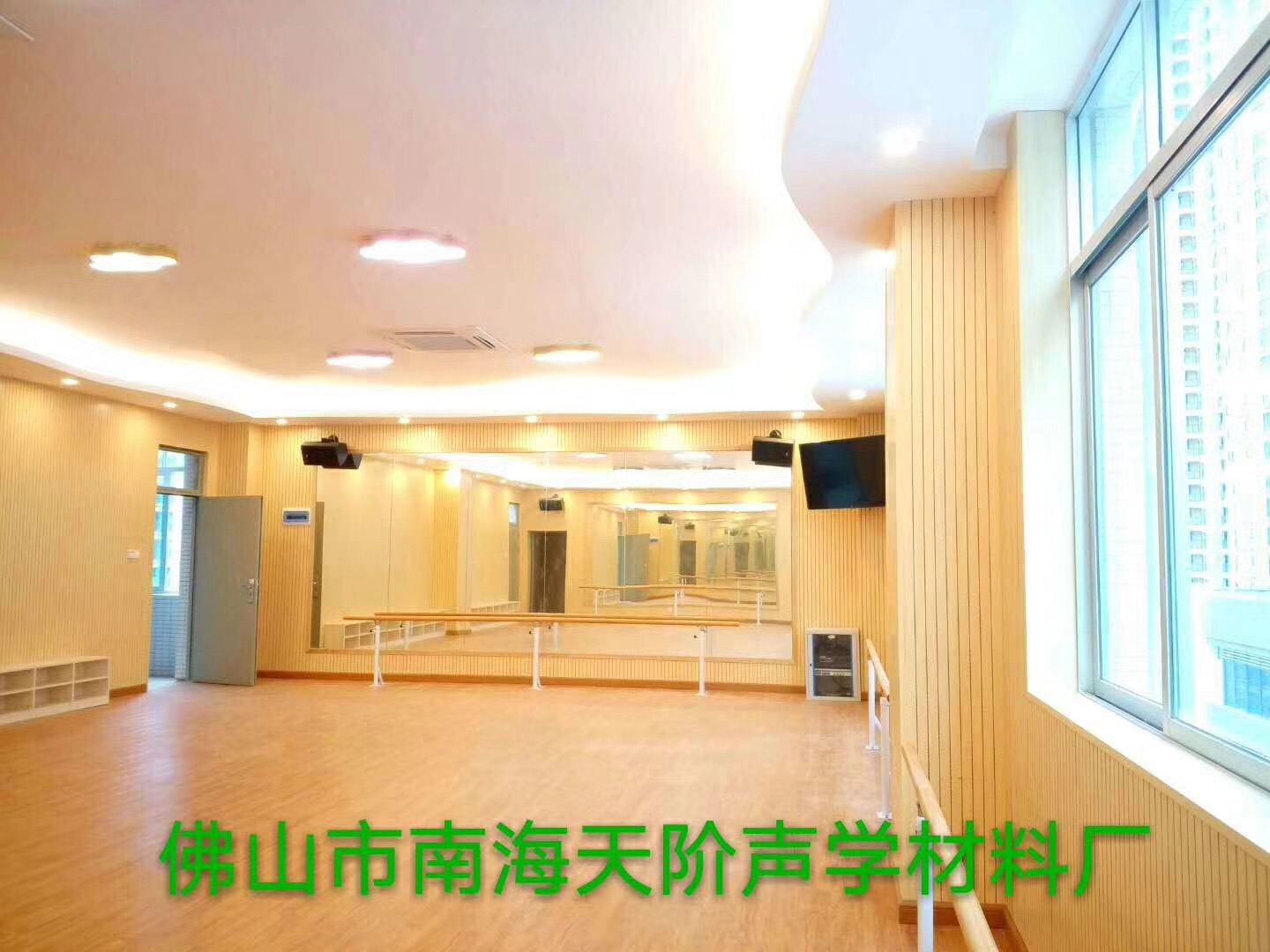 惠陽(yáng)區(qū)奧頭第二小學(xué)舞蹈室